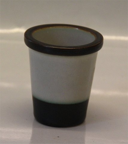 B&G TEMA Stoneware tableware 696 Egg cup 5 cm
