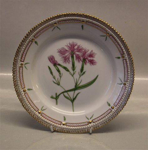 Flora Danica Danish Porcelain 20-3550 Dianthus superbus L Plate New # 622 8.75" 
(Dated 1965)