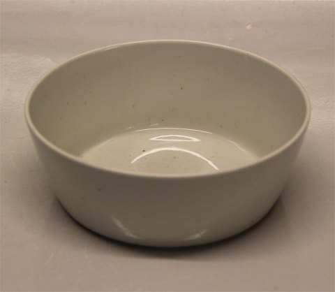Capella 14953 Bowl 5.5 x 15 cm 
 Royal Copenhagen Dinnerware - Gertrud Vasegaard
