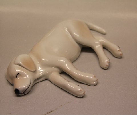 Royal Copenhagen figurine 0680 RC Labrador puppy 3 x 18 New # 1249680 