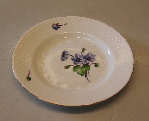 B&G Blue Anemone  white porcelain 028 a Cake plate 15.5 cm