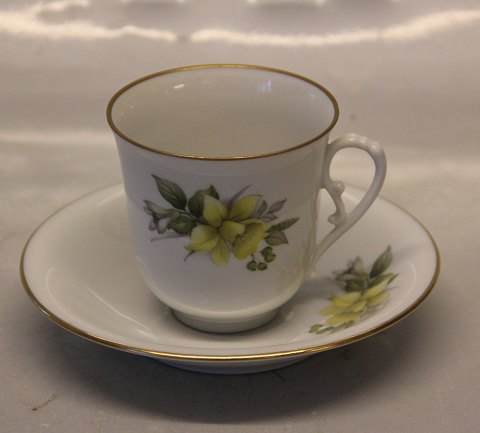 Daffodil  B&G Porcelain 305-3727 Cup 7 x7.5 cm and saucer 13.5 cm Daffodil