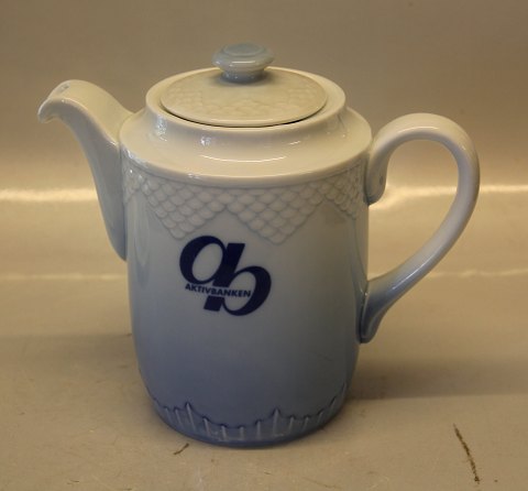 0825 Large offee pot 19 cm (Hotel) with lid (1052) Logo Aktivbanken AB B&G Blue 
tone - seashell tableware Hotel with LOGO