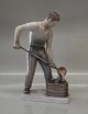 B&G figur
B&G 2335 Støberi arbejder Svend Jespersen 30 cm Bronzestøber