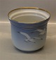 B&G Seagull Porcelain with gold 668 Flower pot (small) 11 x 14 cm
