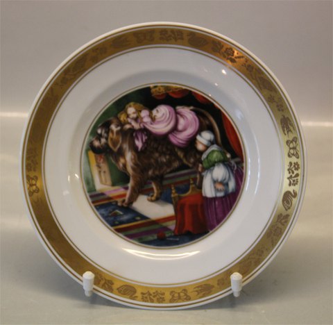 9628 The Tinder Box. The Hans Christian Andersen Plates 19 cm 1975 Pauline 
Ellison
Royal Copenhagen