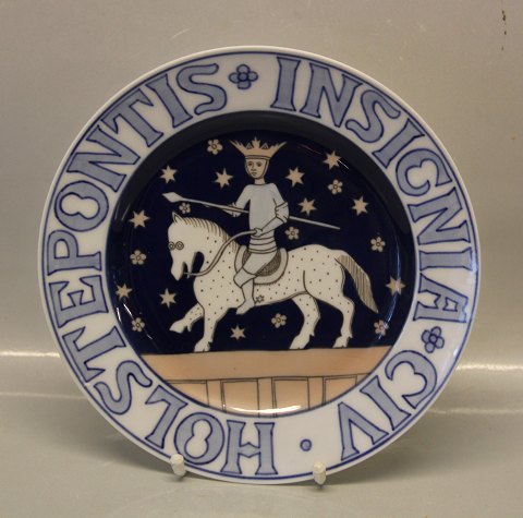 B&G Porcelain B&G CIV HOLSTEPONTIS INSIGNIA Coat of Arms of Holstebro Knight on 
horse 23.8 cm Signed 1305 Effie Hegerman-Lindenkrone
