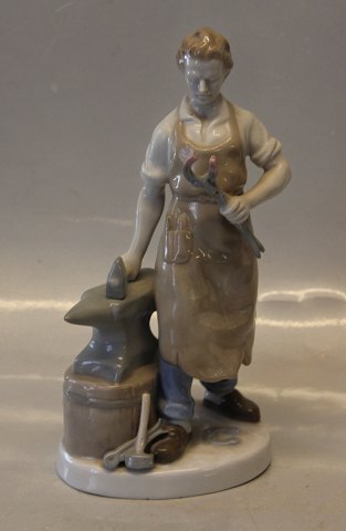 Blacksmith ca 25 cm Porcelain figurine