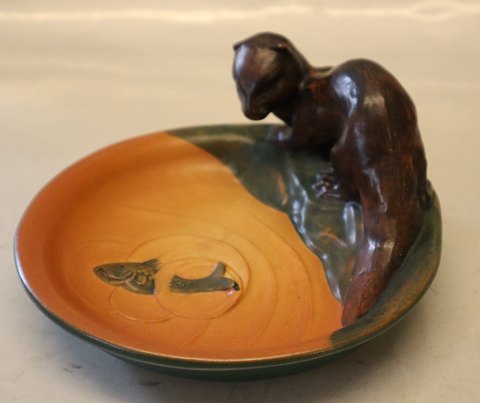 219 XVI Tray with otter and fish 15 cm Axel Sorensen  1939
 Ipsen Danish Art Pottery