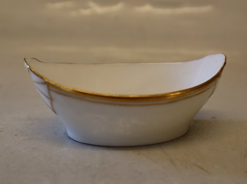 B&G Hartmann Porcelain 055 Salt cellar 3.5 x 9 cm (547)
