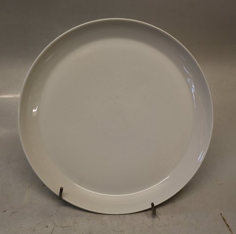 618 Plate 20 cm (27) Casablanca  B&G White base,