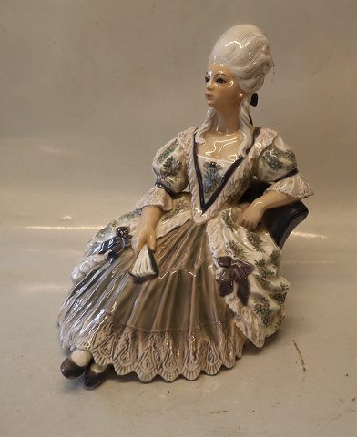 Dahl Jensen figurine 1212 Rococo Lady (DJ) 29 cm