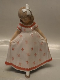 Child figurines Royal ...