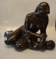 Large bronze Statue 32 x 48 cm Mother and baby child Johannes Hedegaard